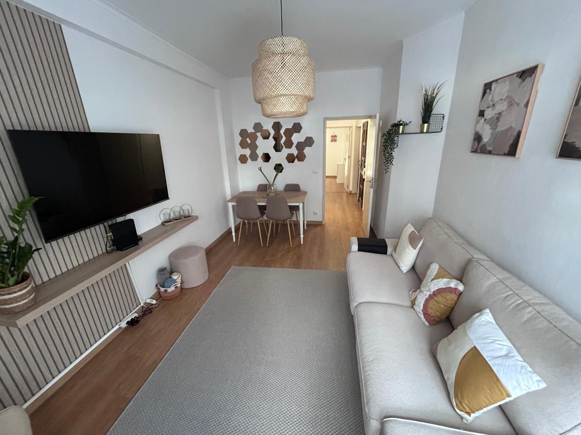 Apartamento Acolhedor Em 쿠엘루즈 외부 사진
